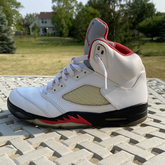 NIKE AIR JORDAN RETRO 5 V WHITE FIRE RED BLACK 136027-100 SZ 10.5 main image 6